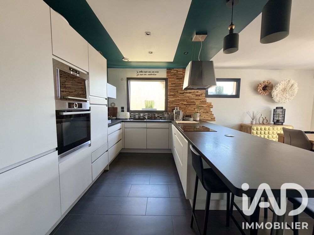 Vente Maison Vente Maison/villa 6 pièces Chartres-de-bretagne