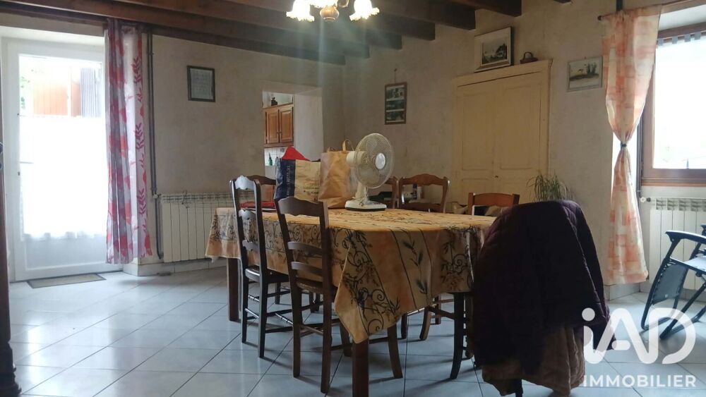 Vente Maison Vente Maison de village 5 pièces La chapelle-pouilloux