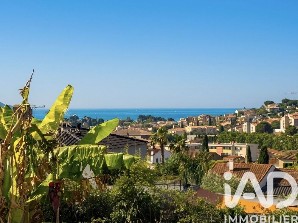 Vente Terrain Vente Terrain 713 m&sup2; Carqueiranne