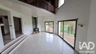  Maison à vendre 10 pièces 240 m²