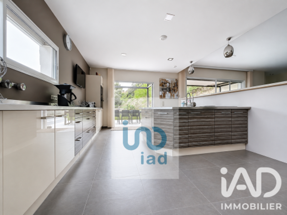à vendre  Maison Rochefort-du-Gard (30650)