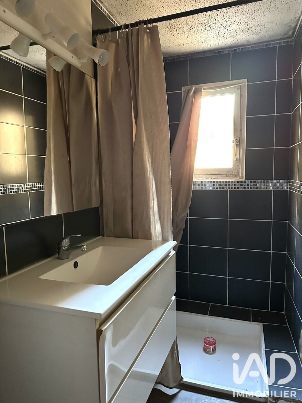 Vente Maison Vente Maison de ville 5 pièces Valréas