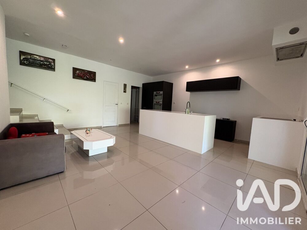 Vente Maison Vente Maison/villa 4 pièces Fréjus