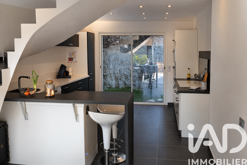 Vente Maison Vente Maison traditionnelle 4 pièces Aurons