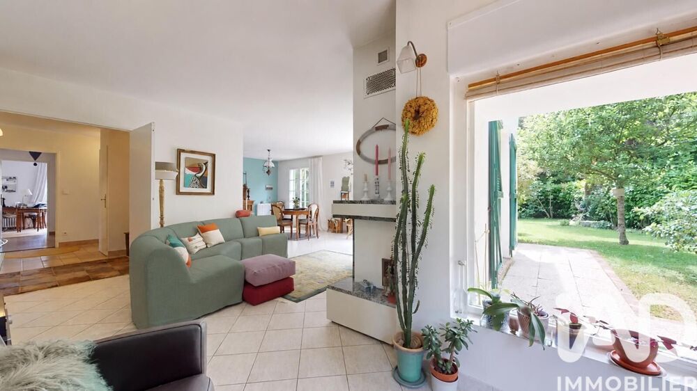 Vente Maison Vente Maison/villa 8 pièces Marolles-en-brie