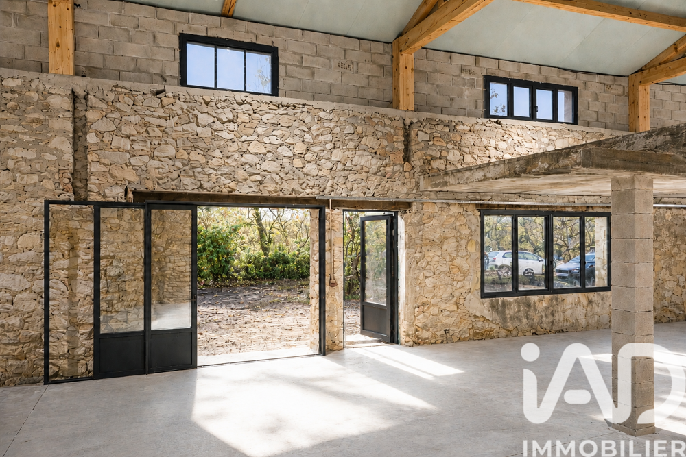 Vente Immeuble Vente Immeuble 270 m&sup2; Saint-marcel-d'ardèche