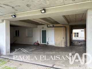  Immeuble à vendre 566 m²