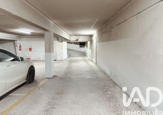  Parking / Garage � vendre 12 m�