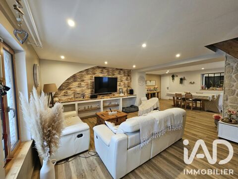   Vente Maison de village 6 pièces Maison - 6 pièce(s) - 176 m²