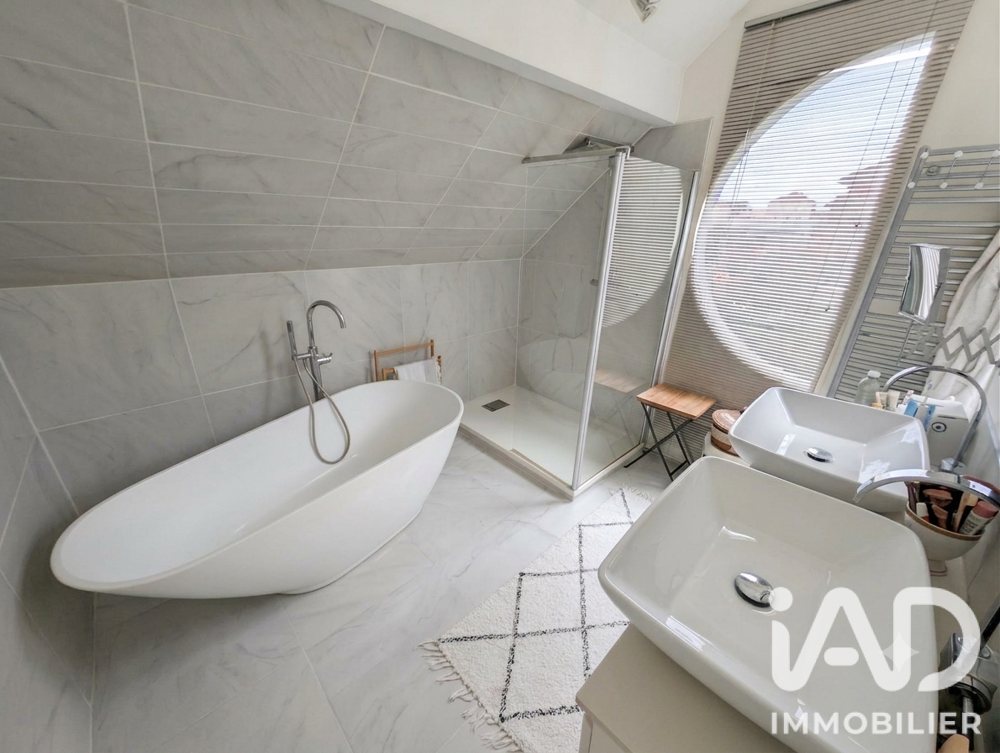 Vente Maison Vente Maison/villa 8 pièces Bordeaux