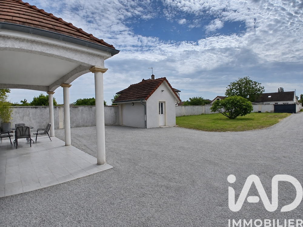 Vente Maison Vente Maison/villa 8 pièces Saint-marcel