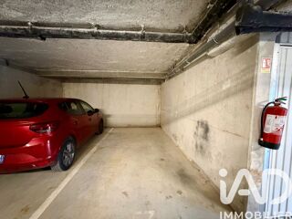  Parking / Garage � vendre 12 m�