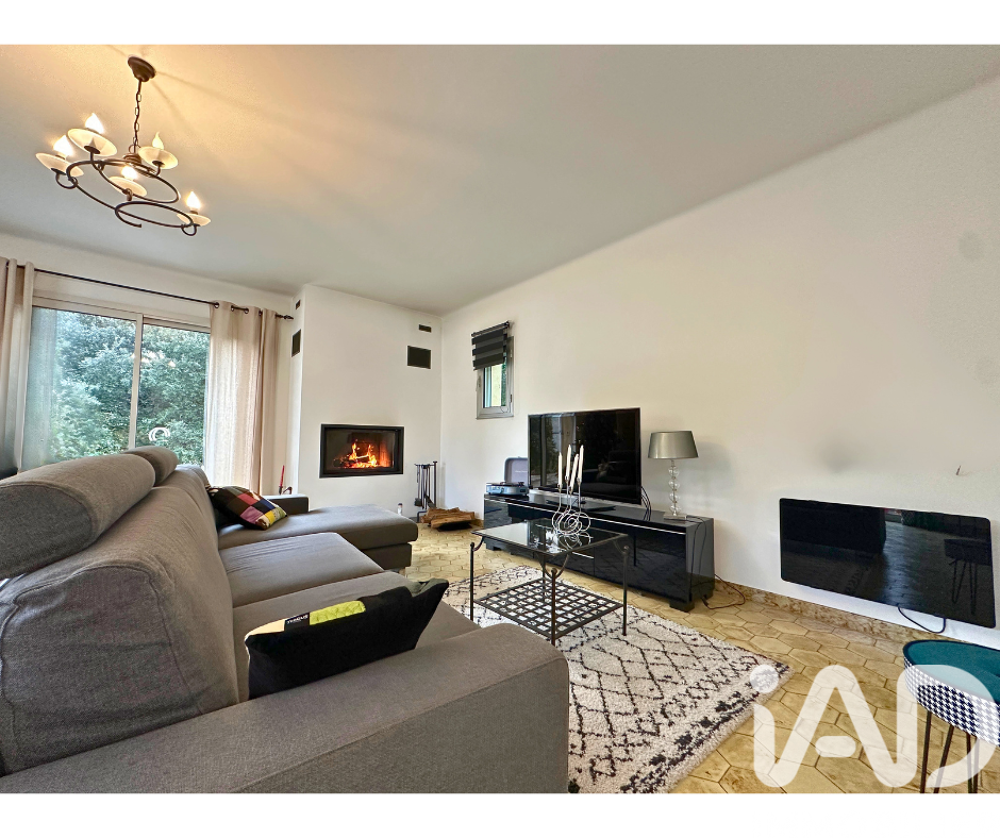 � vendre  Maison Entraigues-sur-la-Sorgue (84320)