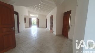  Immeuble à vendre 233 m²
