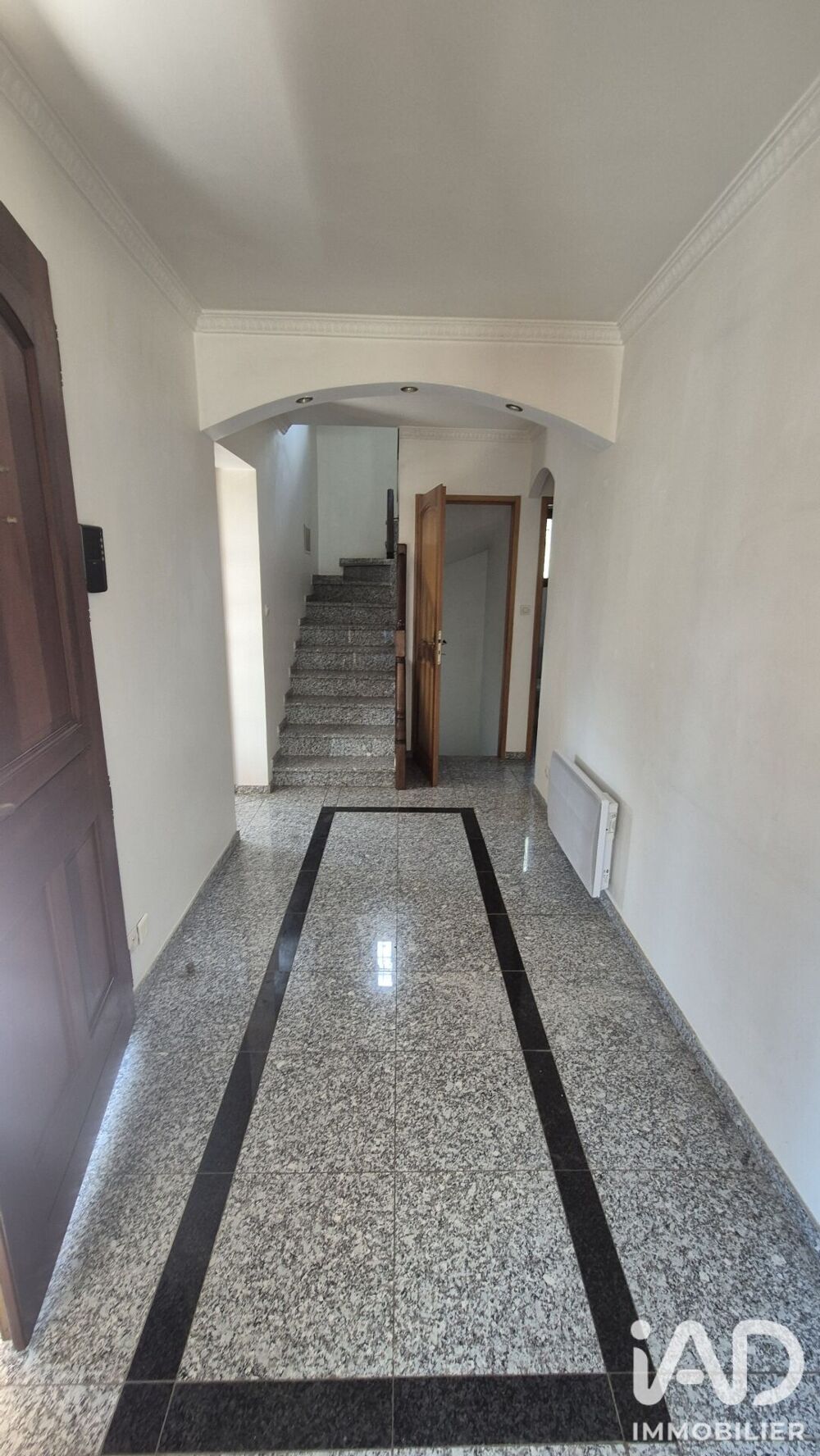 Vente Maison Vente Maison traditionnelle 6 pièces Solliès-toucas