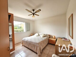 Vente Maison Vente Maison traditionnelle 5 pièces Saint-cyr-sur-mer