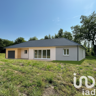  Terrain à vendre 677 m²
