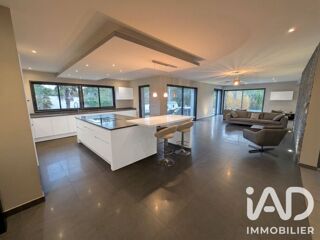  Maison à vendre 8 pièces 260 m²