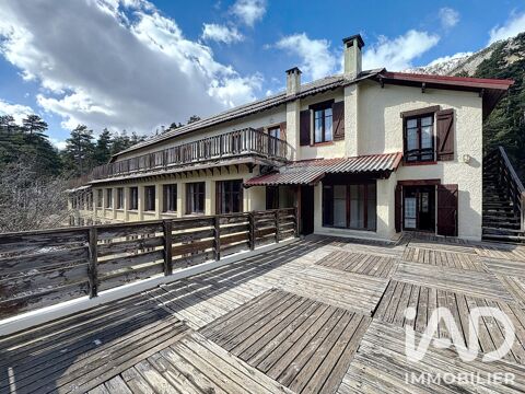 Vente Boutique/Local commercial 1 963 m&sup2; 390000 06420 Valdeblore