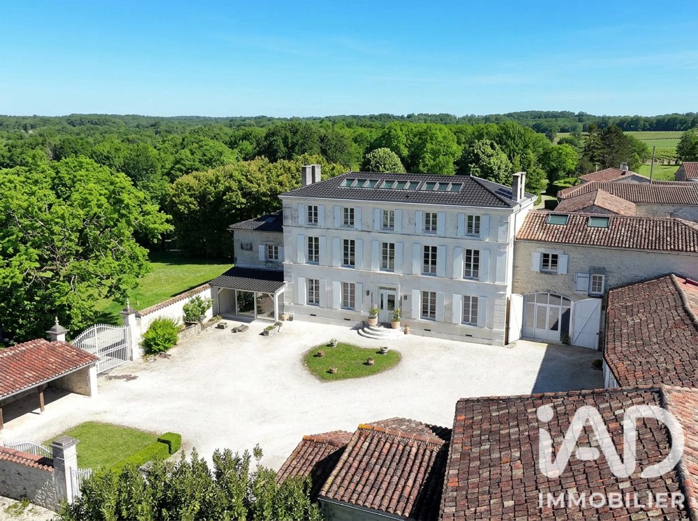 Vente Domaine 23 pièces