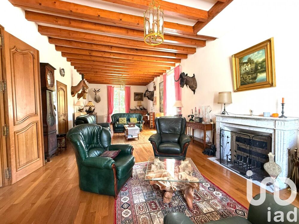 à vendre  Maison Sainte-Montaine (18700)