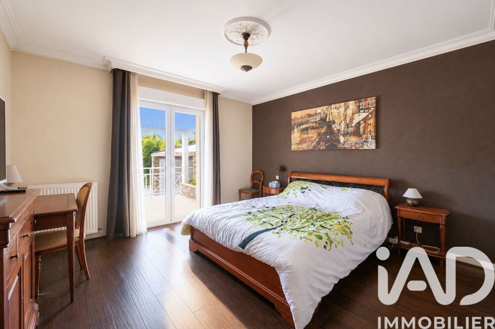 à vendre  Maison Yvré-l'Évêque (72530)