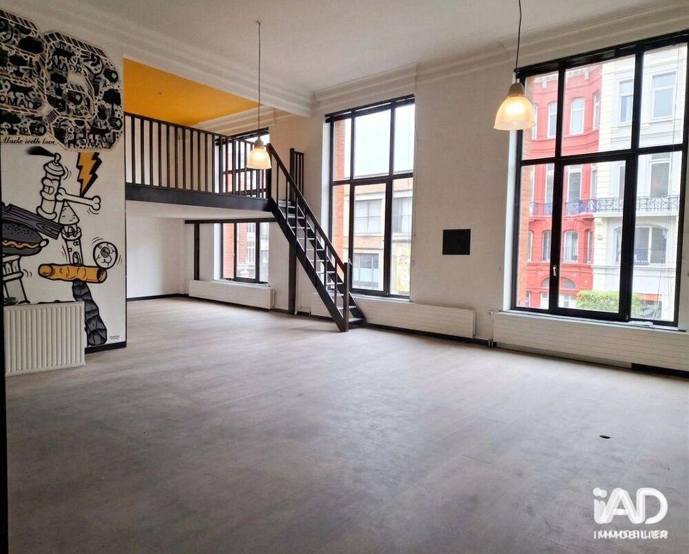   Location Bureaux 120 m&sup2; 