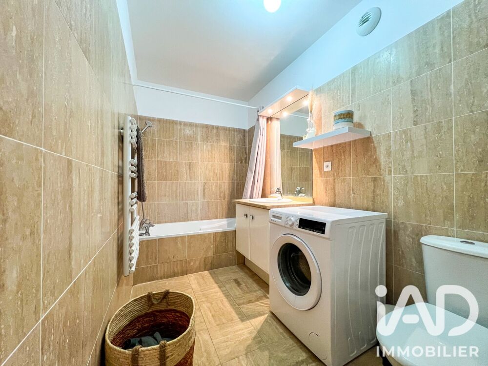 à vendre  Appartement Hyères (83400)