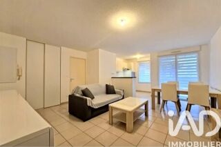  Appartement à louer 3 pièces 63 m²