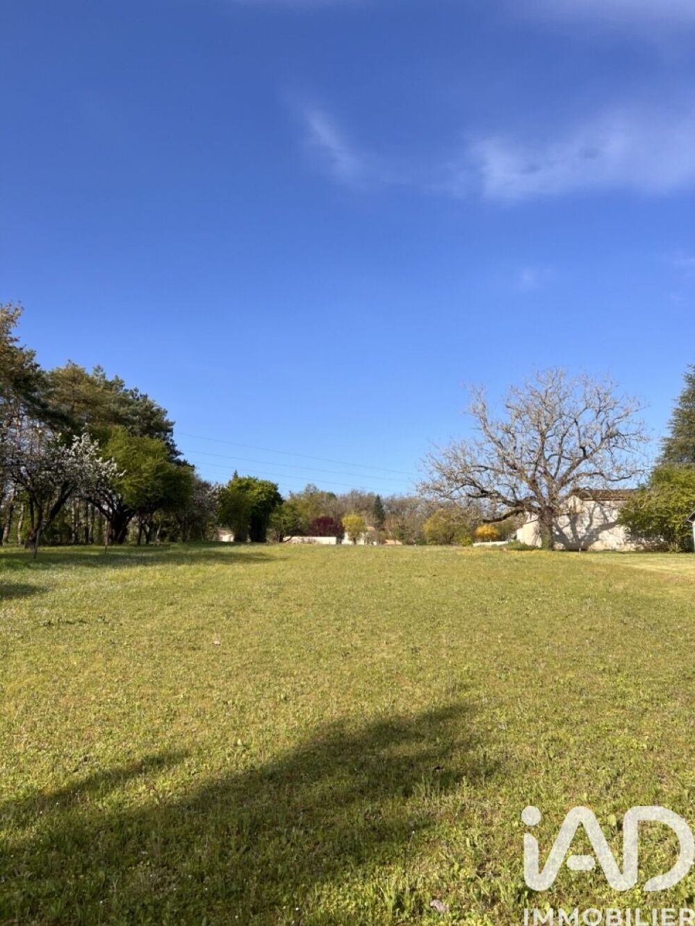 Vente Terrain Vente Terrain à bâtir 2 347 m&sup2; La couronne