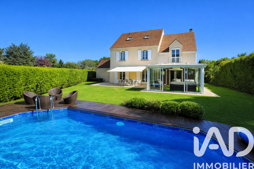 Maison 8 pièces 219 m² · à Servon · 219 m² · 629 000 €
