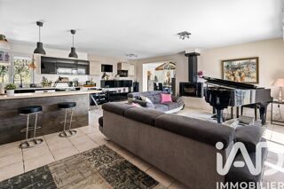  Maison à vendre 6 pièces 211 m²