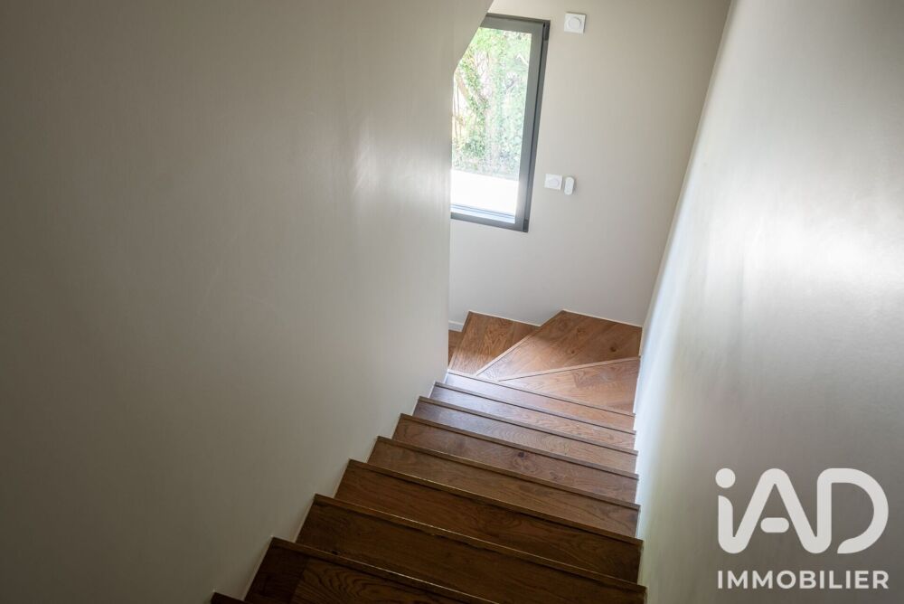 à vendre  Maison Saint-Martin-le-Vinoux (38950)