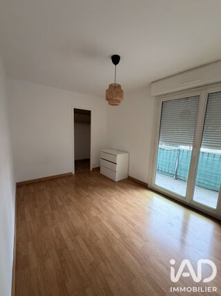  Appartement à louer 3 pièces 87 m²