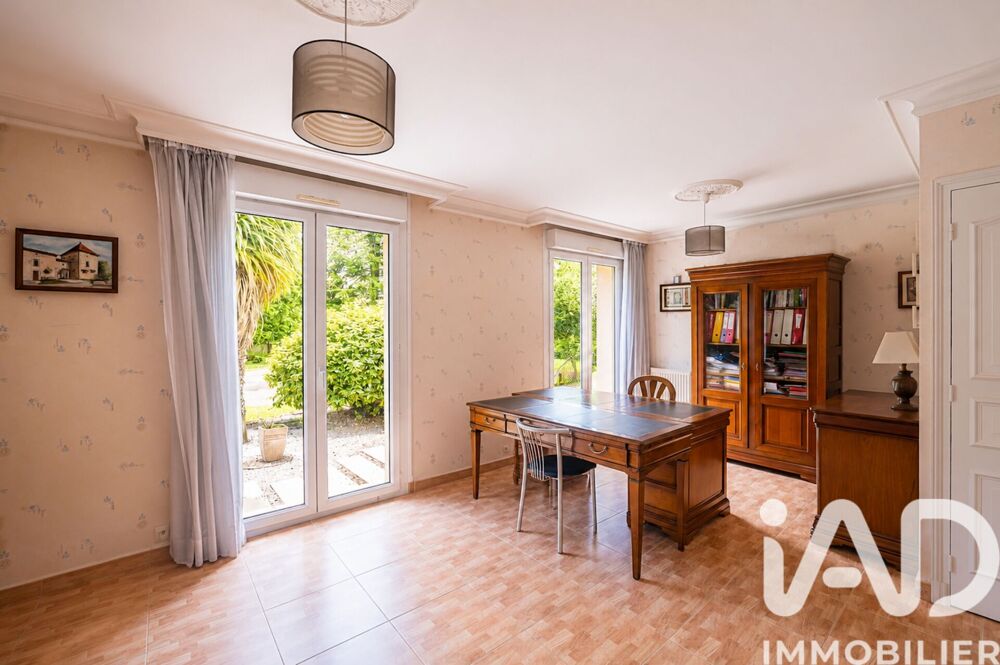 à vendre  Maison Yvré-l'Évêque (72530)