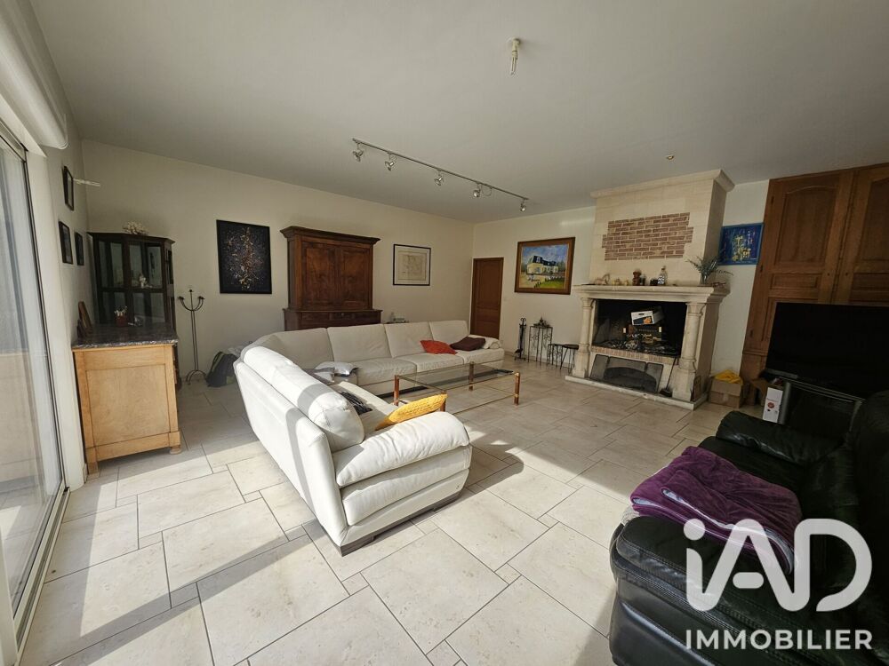 à vendre  Maison La Chapelle-Lasson (51260)