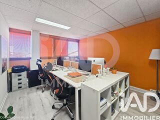   Vente Boutique/Local commercial 53 m&sup2; Nîmes