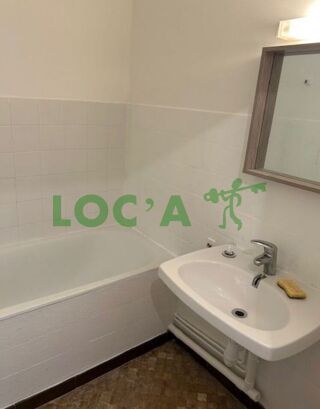  Appartement  louer 1 pice 27 m Dijon
