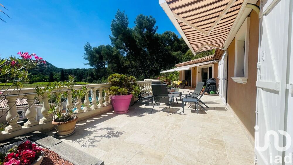 Vente Maison Vente Maison traditionnelle 7 pièces Sanary-sur-mer