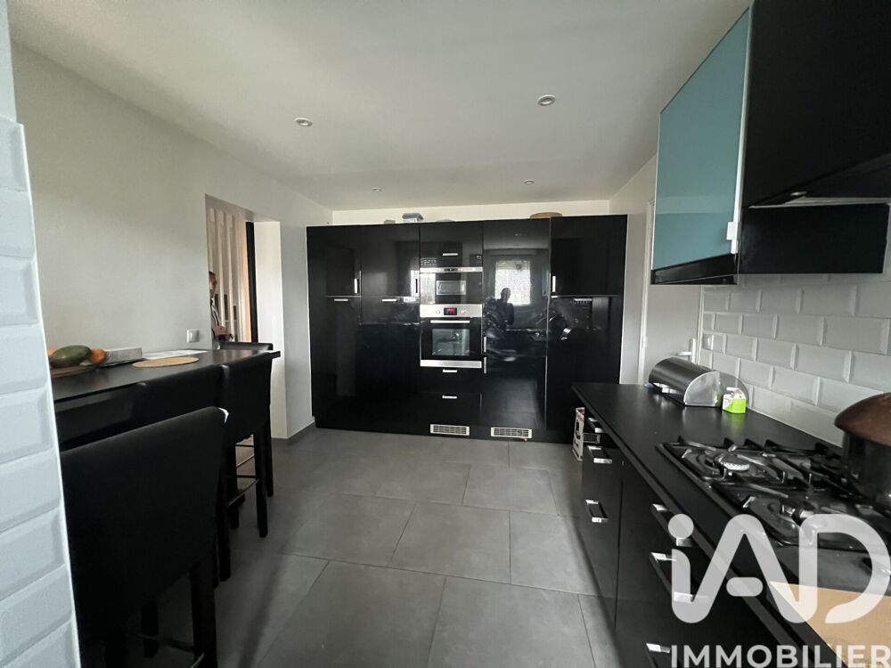 Vente Maison Vente Maison/villa 8 pièces Dammartin-en-goële