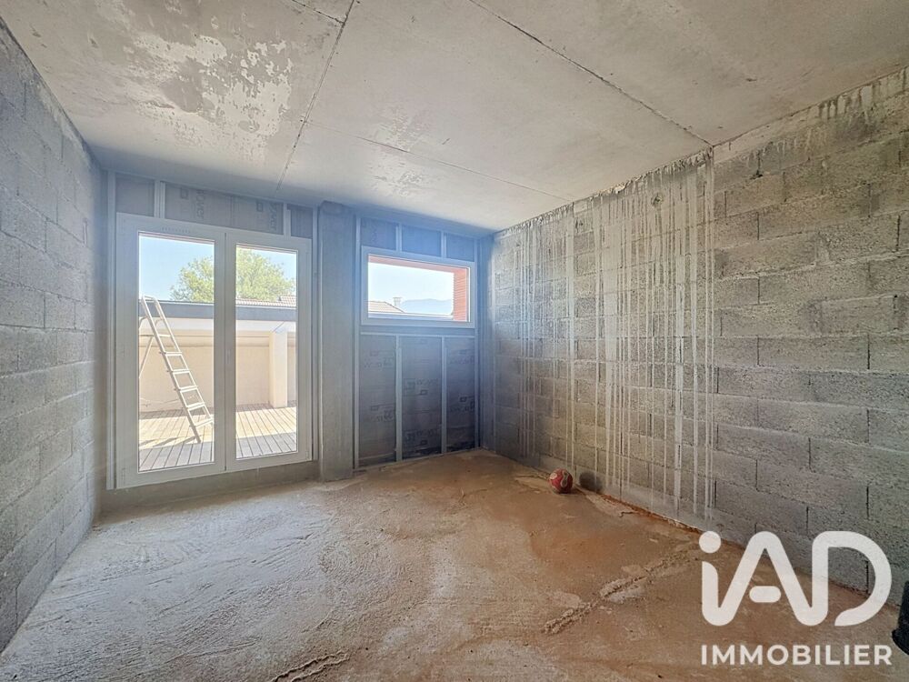 à vendre  Maison Vétraz-Monthoux (74100)