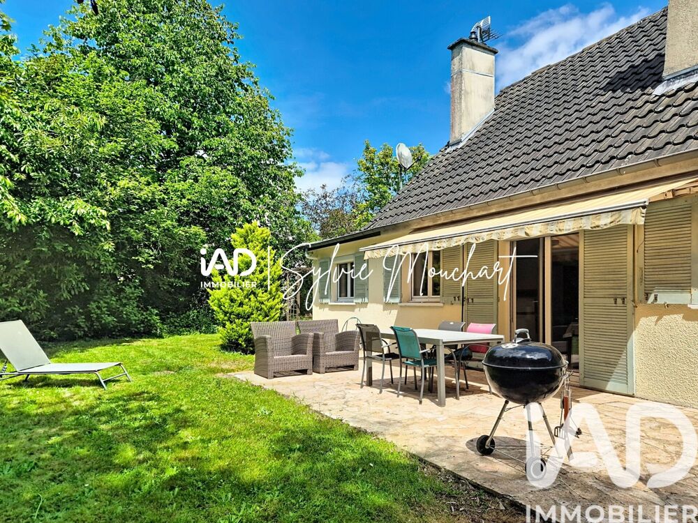 Maison 6 pièces 132 m² · à Le Mesnil-Saint-Denis · 132 m² · 410 000 €