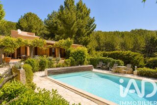  Maison à vendre 7 pièces 215 m²