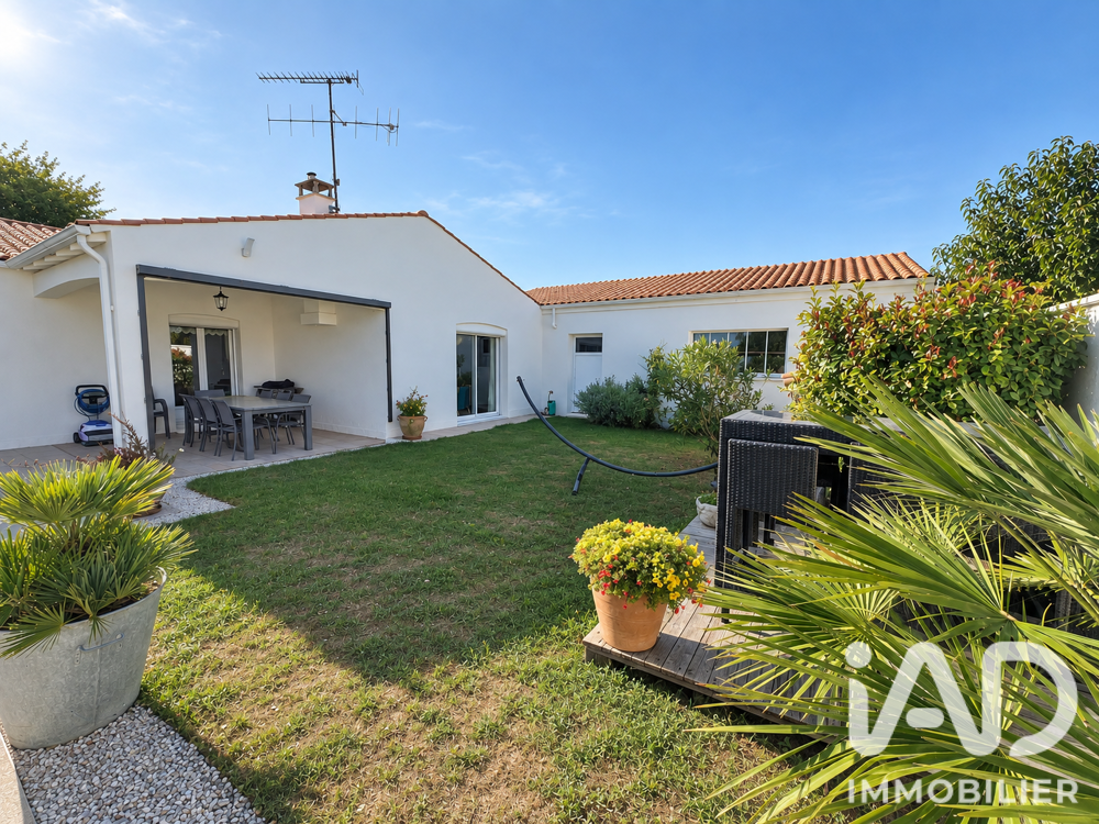 à vendre  Maison Dompierre-sur-Mer (17139)