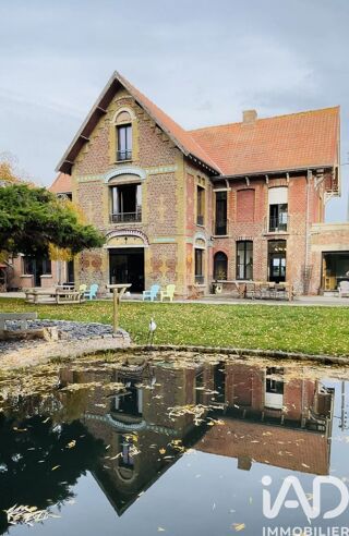  Maison à vendre 12 pièces 379 m²