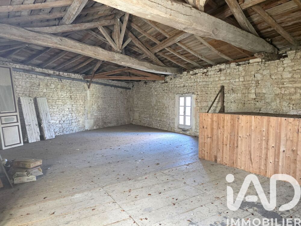 à vendre  Maison Bourg-Charente (16200)
