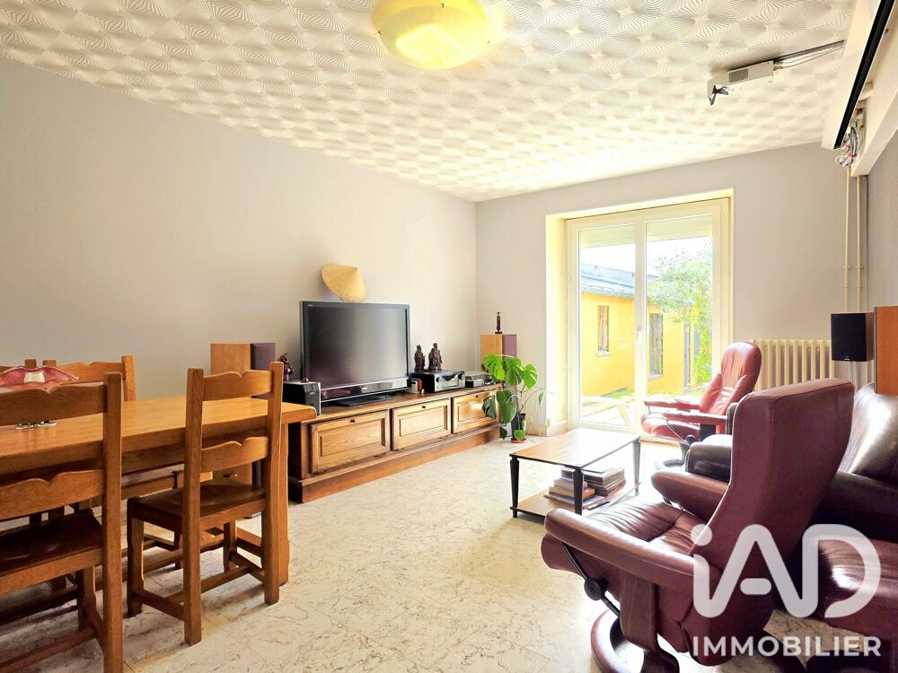 Vente Maison Vente Maison de village 9 pièces Fresnay-l'Évêque