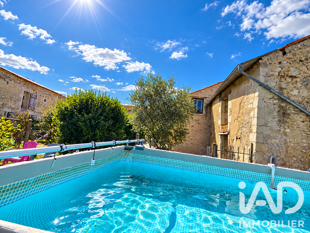 Vente Maison Vente Maison/villa 14 pièces Saint-martin-la-pallu