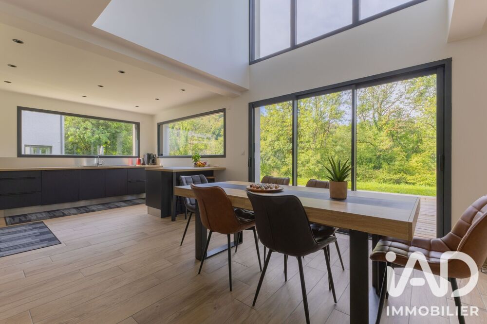 à vendre  Maison Aix-les-Bains (73100)