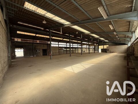   Vente Boutique/Local commercial 2 200 m&sup2; 